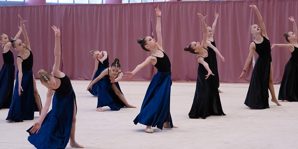 Стрекоза весны 2025